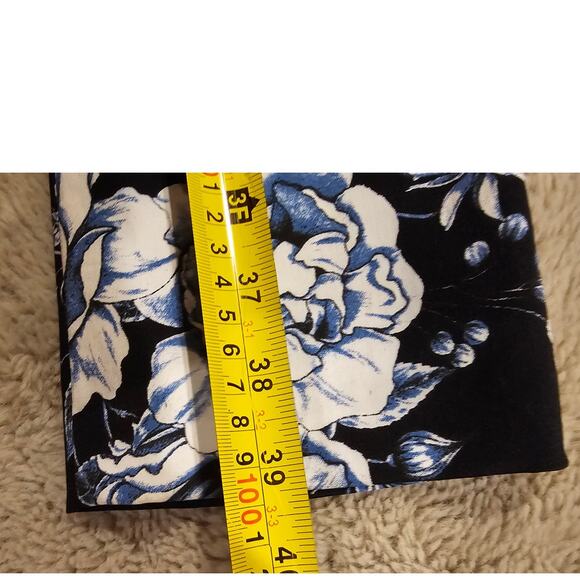 Joseph Ribkoff Floral Pants, Pull on, Blue White,  Ankle, New, Womens Sz 6 - Picture 8 of 11